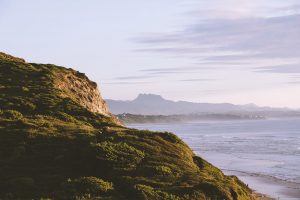 vue des 3 couronnes depuis Bidart. Pays Basque. Photo : Jon Sanchez (@platoux)