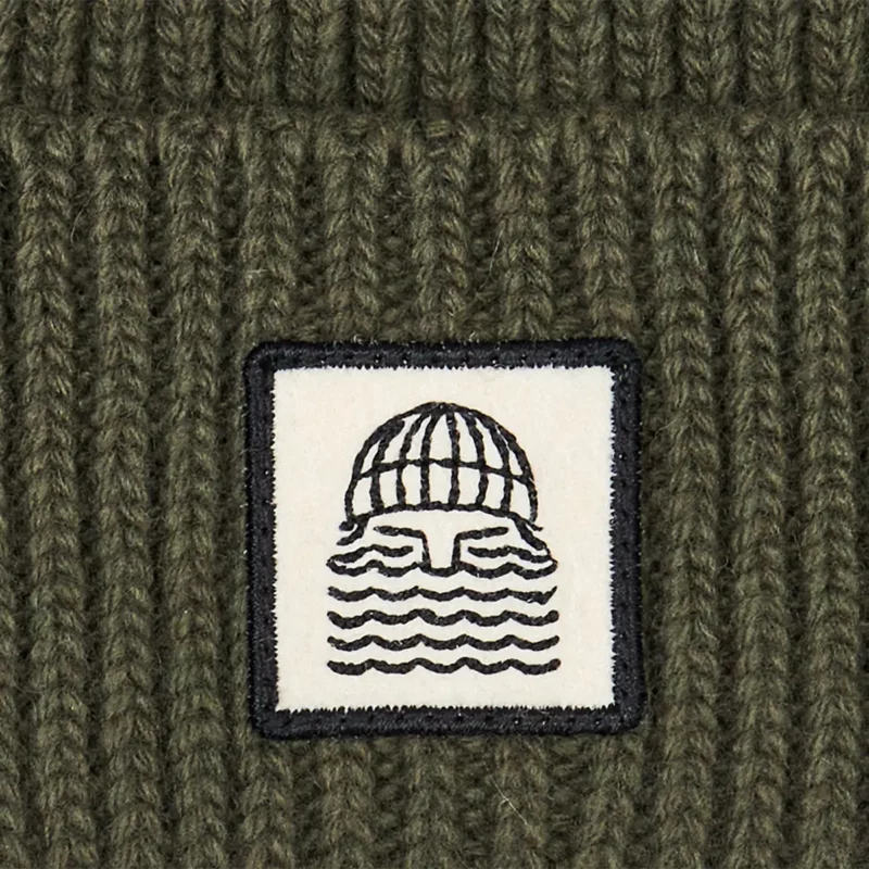 olive MINI TO THE SEA beanie – Image 2
