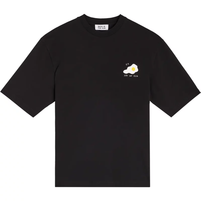 black EGG tee