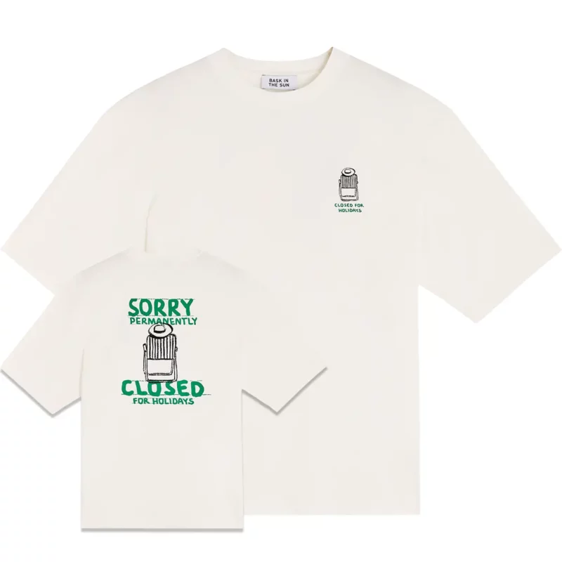 natural CLOSED tee