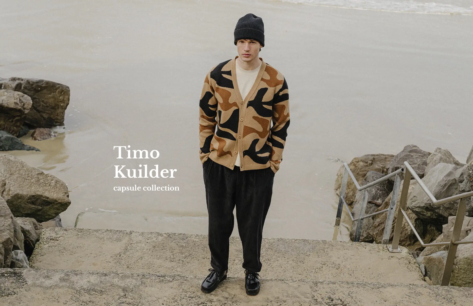 SUSTAINABLE MARITIME MENSWEAR. Bask in the Sun est une marque française qui propose un vestiaire masculin éco-responsable puissamment iodé, inspiré à la fois par l’héritage des vêtements marins et par la mode urbaine. SUSTAINABLE MARITIME MENSWEAR. Bask in the Sun is a French brand that offers a sustainable men's wardrobe with a strong iodine content, inspired by both the heritage of marine clothing and urban fashion.